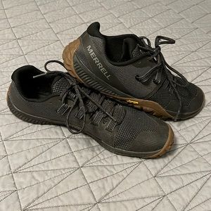 Men’s Merrell Trail Glove 6–EUC